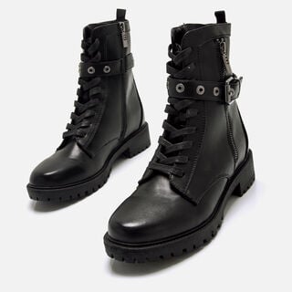 Botines planos de Mujer modelo CAMPA de MTNG