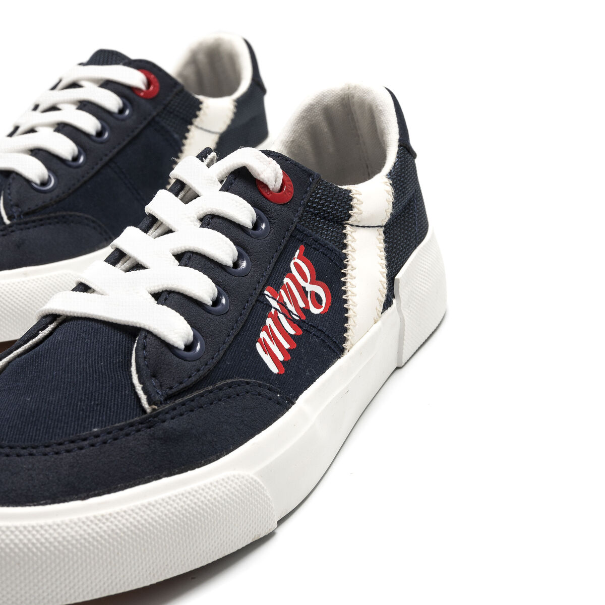 Zapatillas de Nino modelo EMI de MTNG image number 4