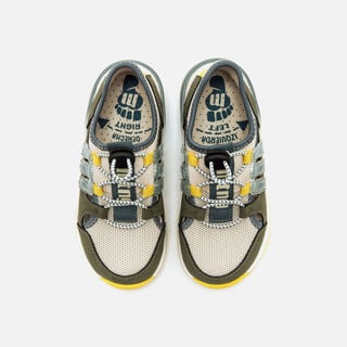 Zapatillas de Nino modelo FREE de MTNG