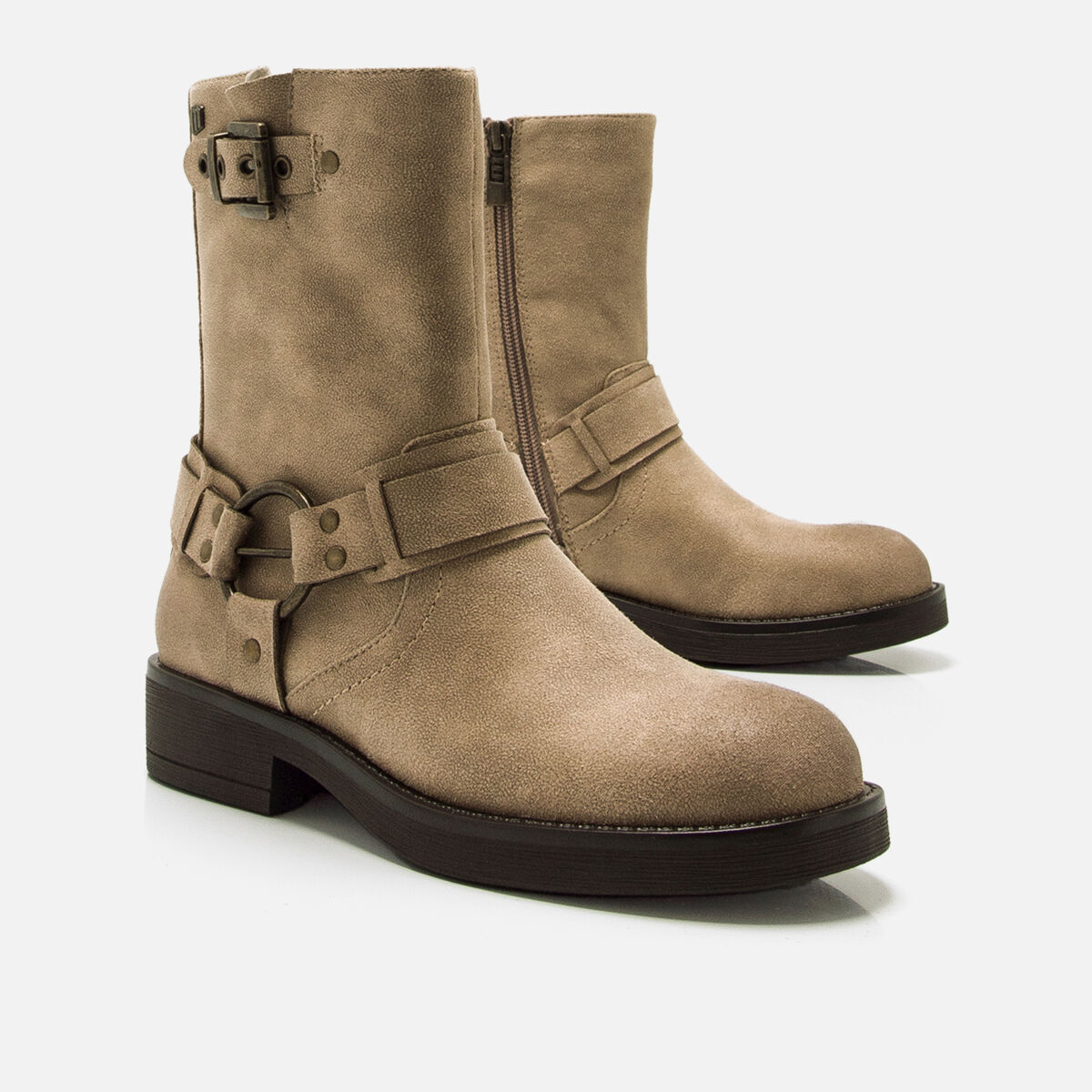 Botas de tornozelo planas de Mulher modelo BRUNA de MTNG image number 5