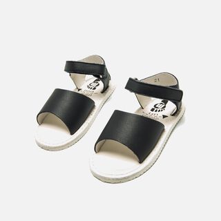 Sandales pour Garcon modèle FREE BABY de MTNG