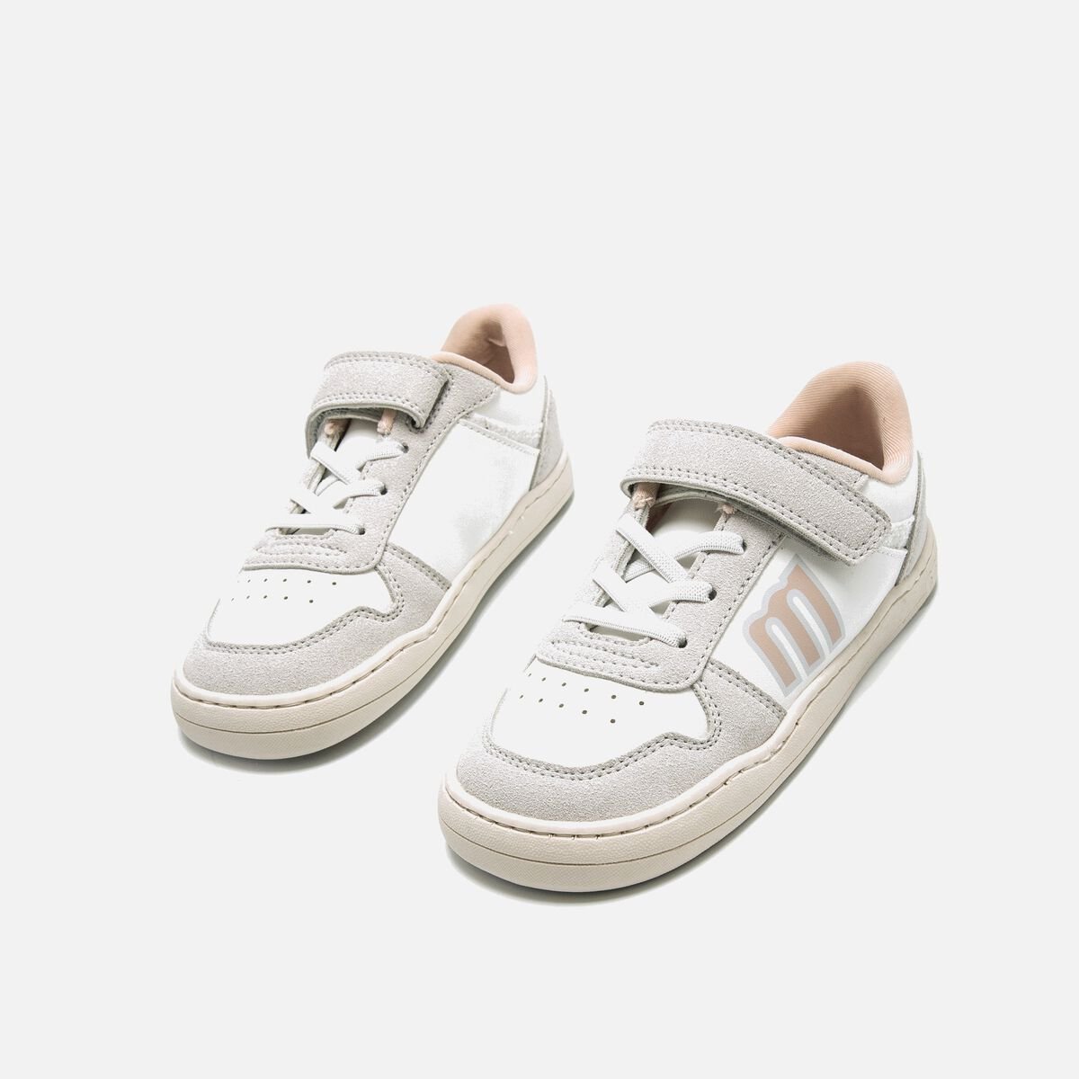 Zapatillas de Nina modelo FREE de MTNG image number 1