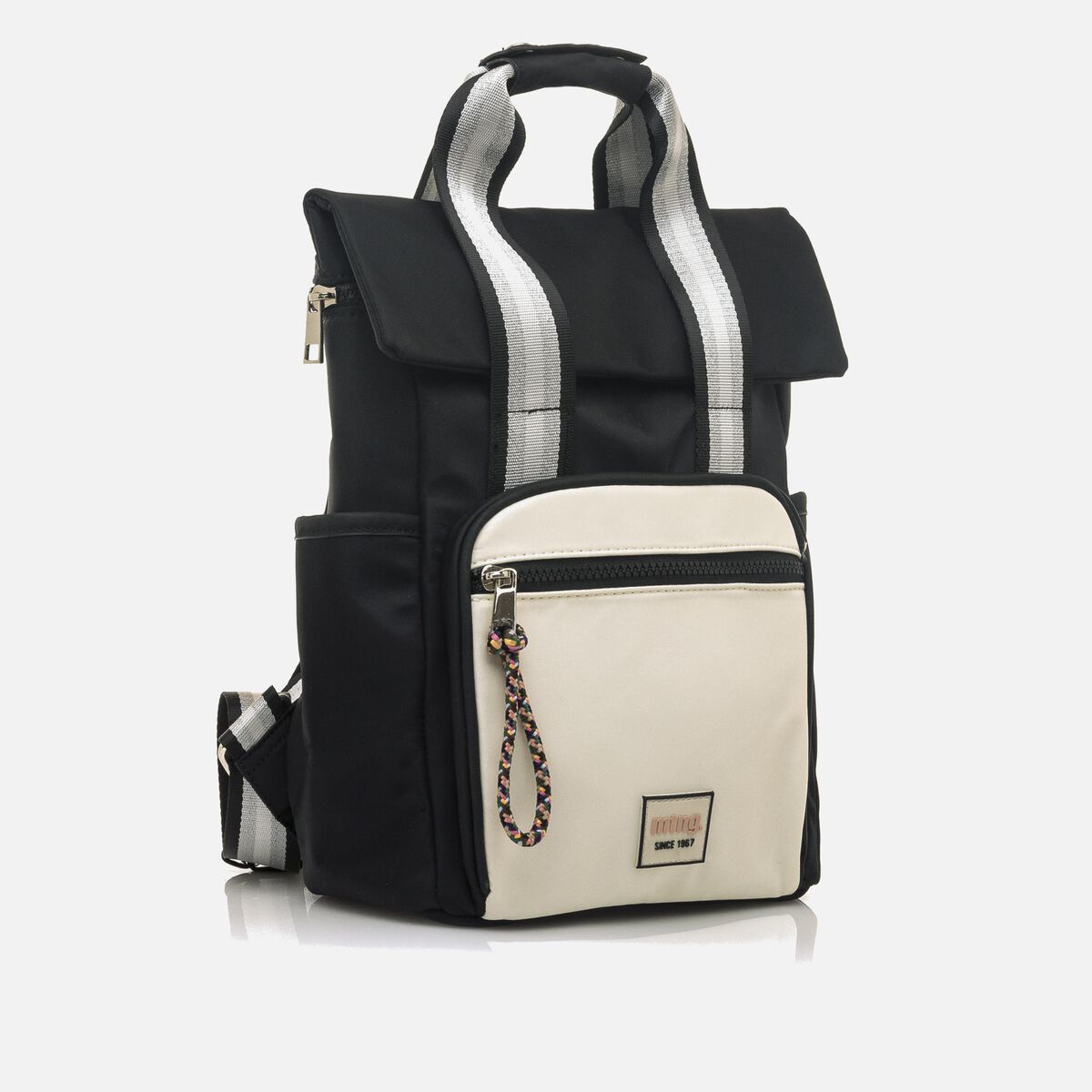 Sacs a dos pour Femme modèle AIRE de MTNG image number 2