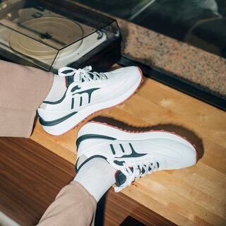 Sneakers de Homem modelo QAMAR de MTNG