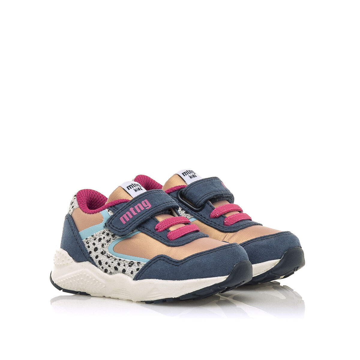 Zapatillas de Nina modelo YOUNG de MTNG image number 1