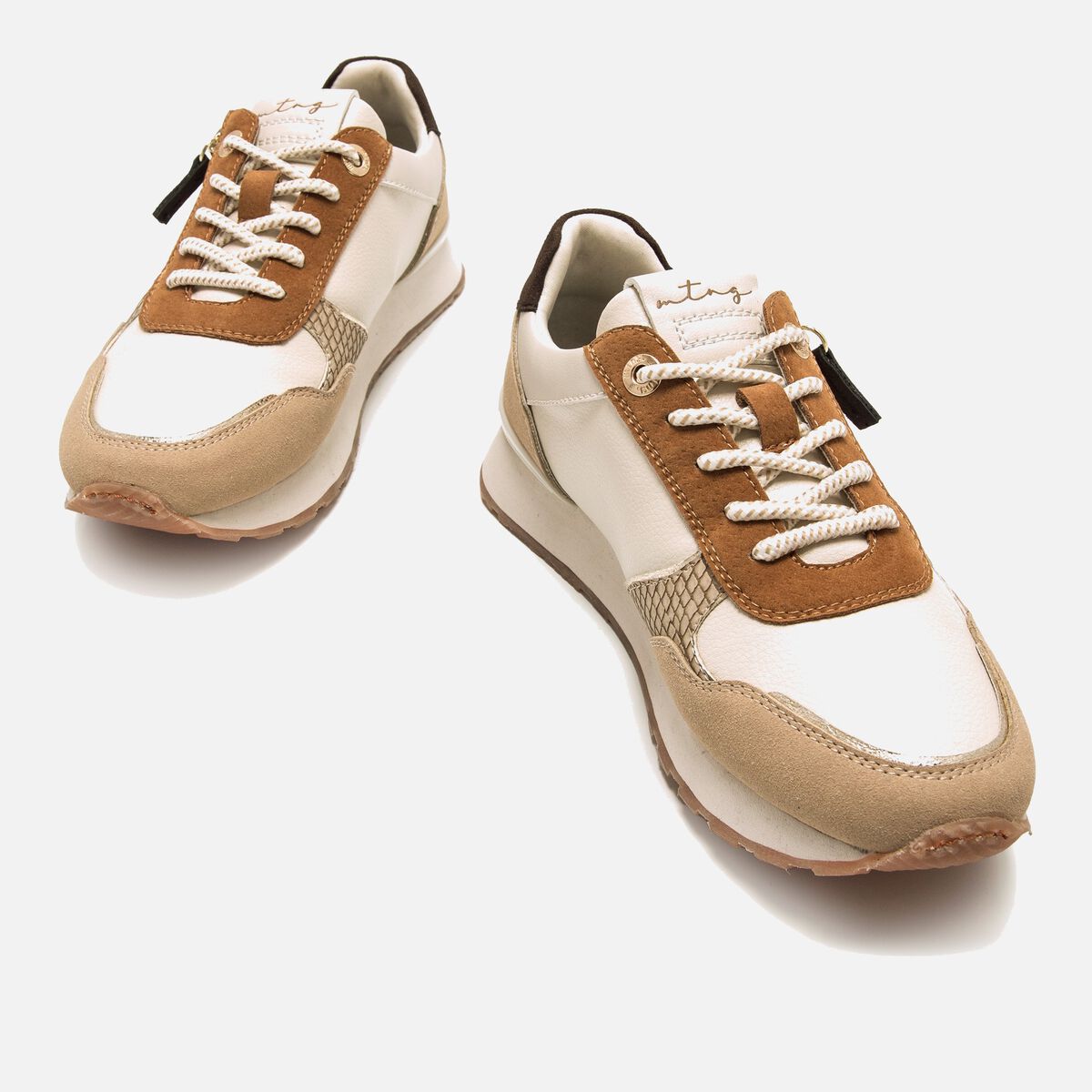 Zapatillas de Mujer modelo JOGGO CLASSIC de MTNG image number 5