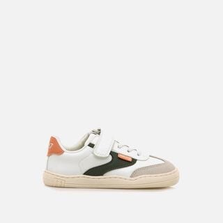 Zapatillas de Nino modelo FREE de MTNG