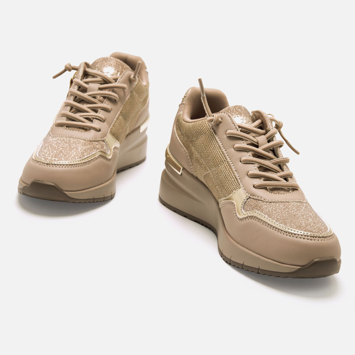 Sneakers pour Femme modèle GOA de MTNG image number 3