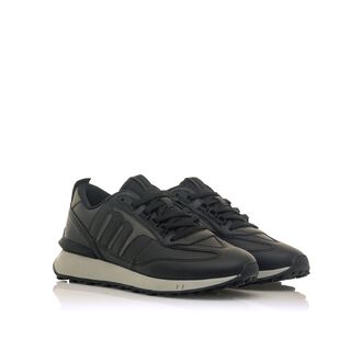 Zapatillas de Hombre modelo QAMAR de MTNG