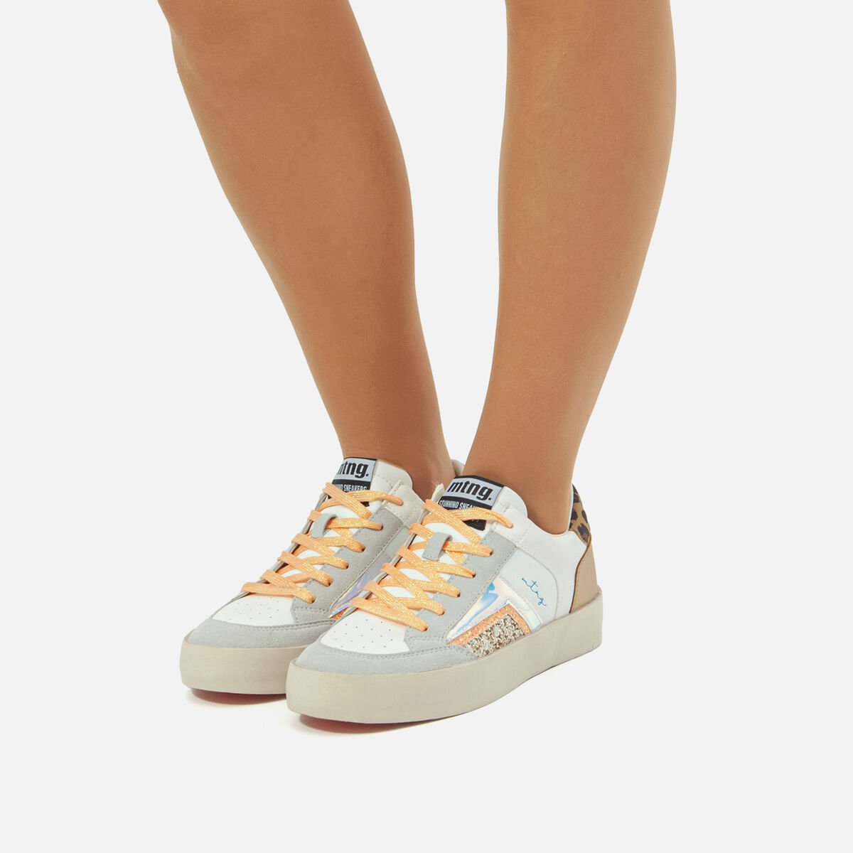 Zapatillas de Mujer modelo LAUPER de MTNG image number 2