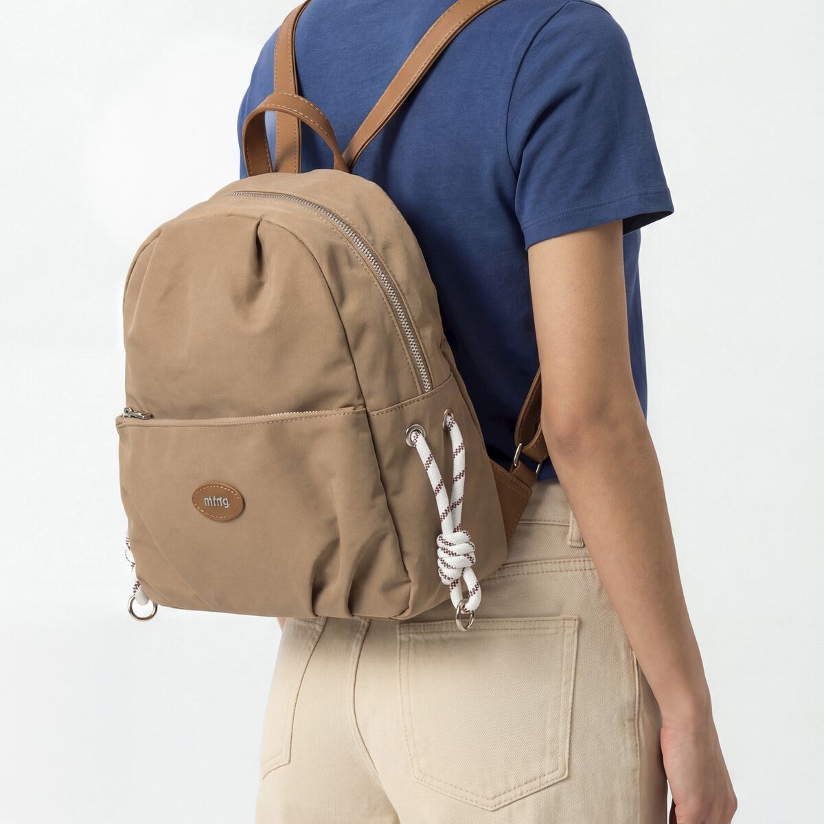 Sacs a dos pour Femme mod&egrave;le GALLO de MTNG image number 2