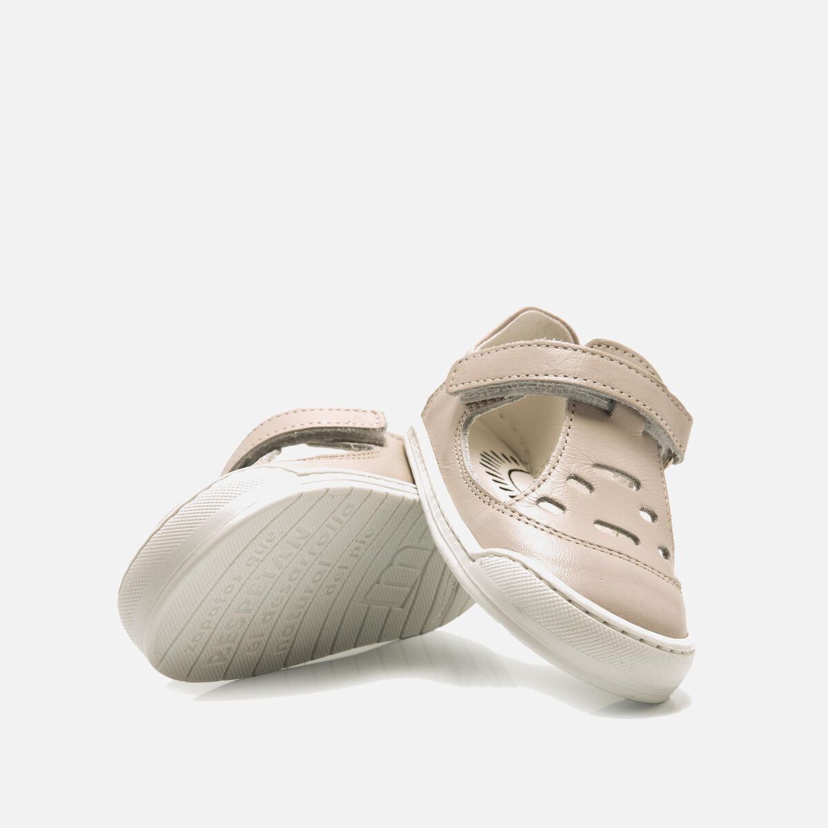 Sandalias de Nina modelo FREE BABY de MTNG image number 3