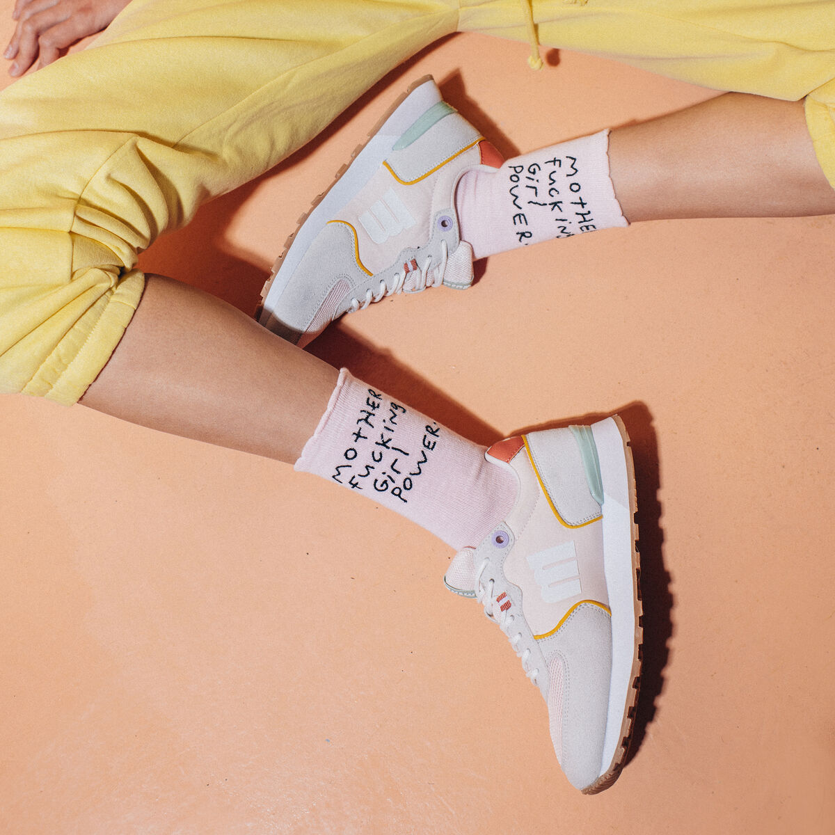 Sneakers de Mulher modelo JOGGO CLASSIC de MTNG image number 3