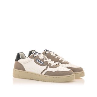 Sneakers de Homem modelo DELTA de MTNG