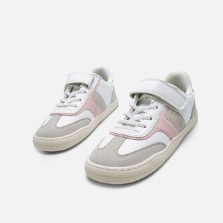 Zapatillas de Nina modelo FREE de MTNG