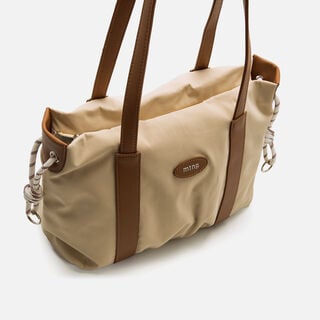 Sacs pour Femme mod&egrave;le GIRAS de MTNG