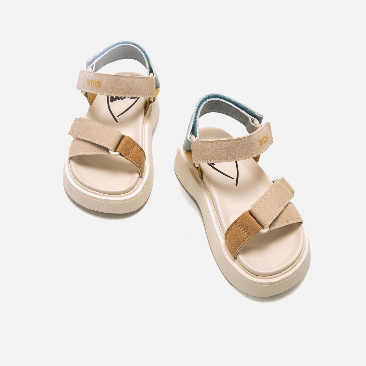 Sandalias de Nina modelo CLOUD de MTNG image number 6