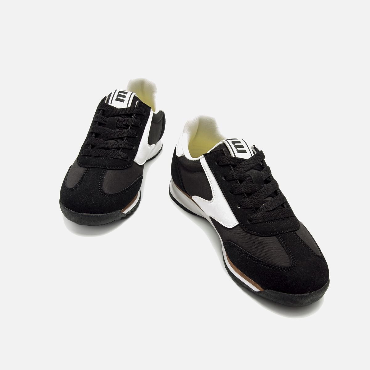 Sneakers pour Garcon modèle OLYMPIC de MTNG image number 3