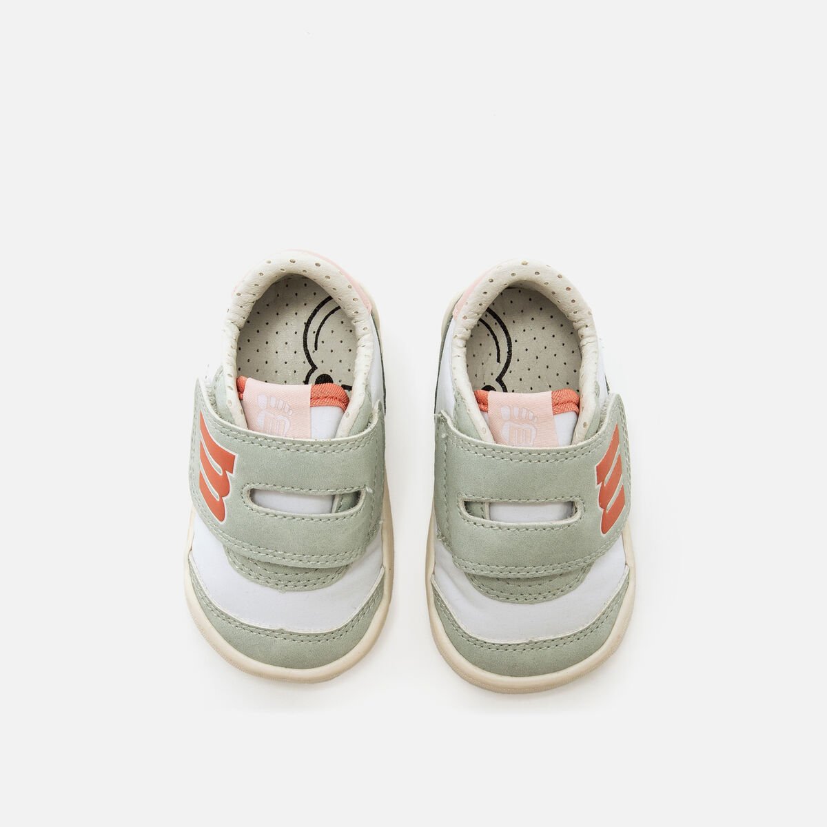 Sneakers pour Filles mod&egrave;le FREE BABY de MTNG image number 1