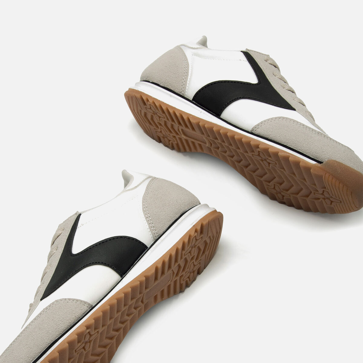 Sneakers pour Garcon modèle OLYMPIC de MTNG image number 3