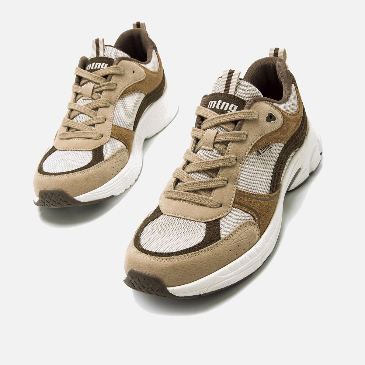 Zapatillas de Hombre modelo DADDY de MTNG image number 4