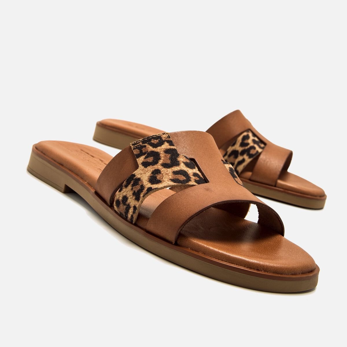 Sandalias planas de Mujer modelo ALYSA de MTNG image number 3