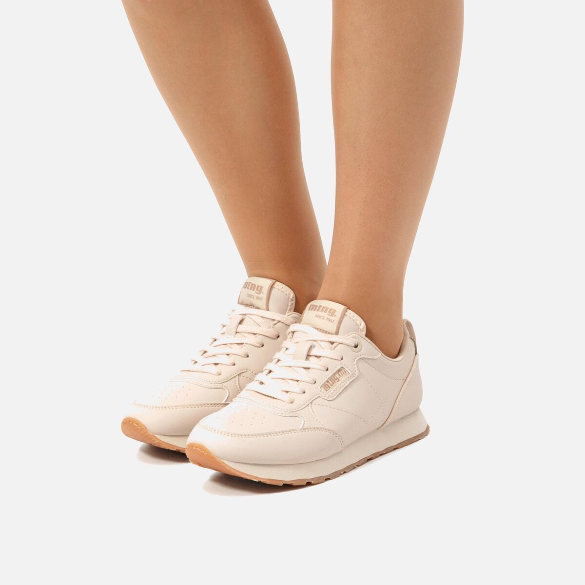 Zapatillas de Mujer modelo JOGGO CLASSIC de MTNG image number 2