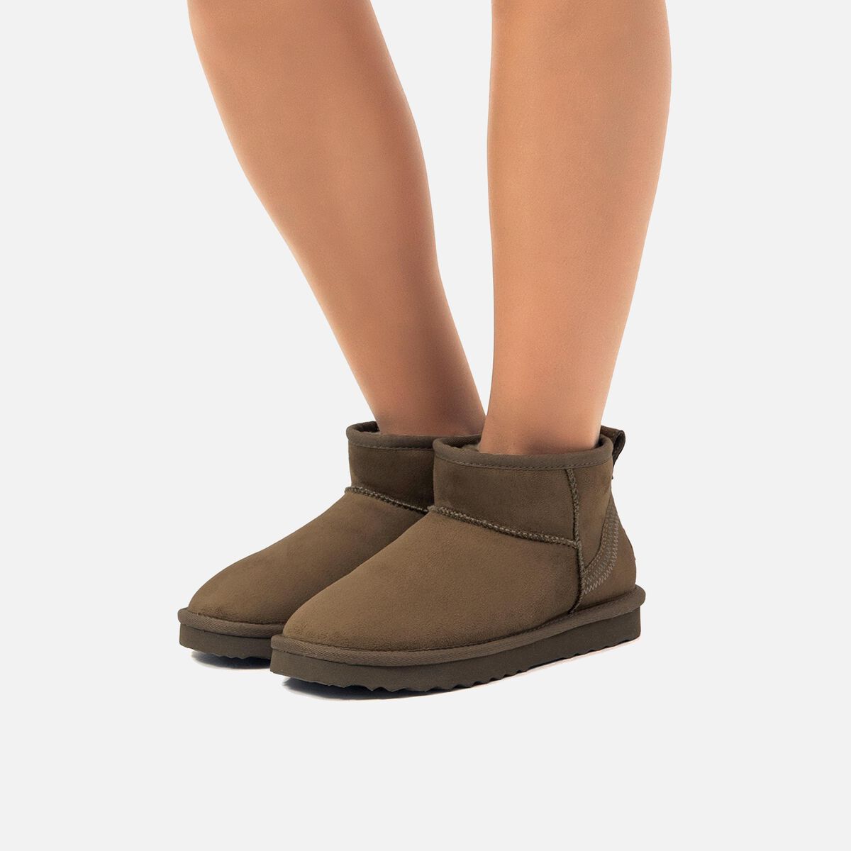 Botas de tornozelo planas de Mulher modelo EIRA de MTNG image number 2
