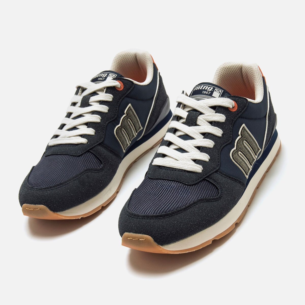 Sneakers pour Homme mod&egrave;le JOGGO CLASSIC de MTNG image number 3