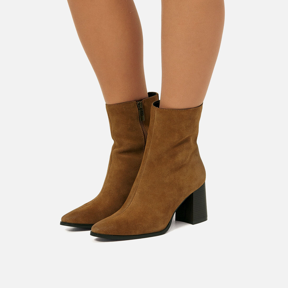 Bottines a talons pour Femme mod&egrave;le MEGHAN de MTNG image number 2