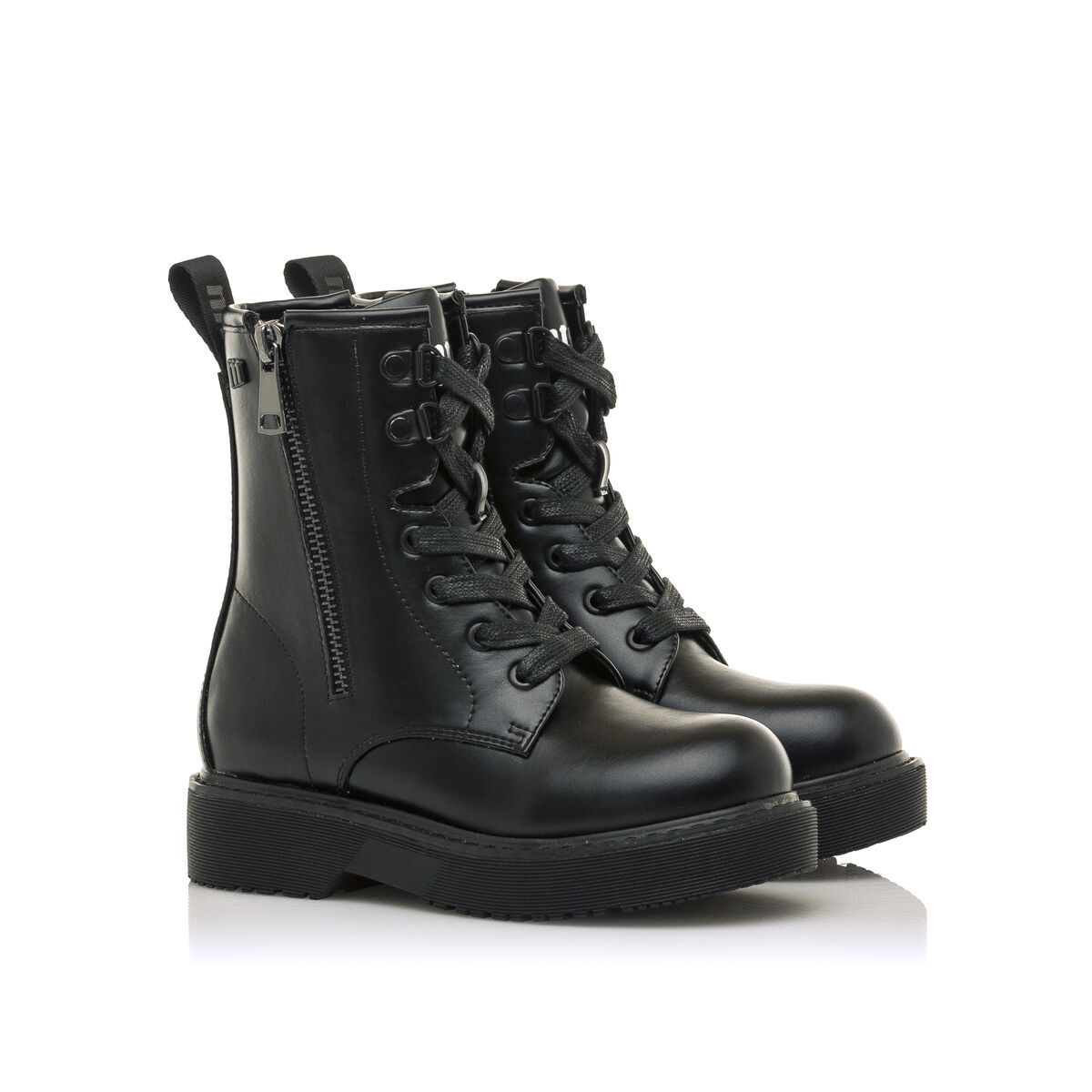 Botines de Nina modelo STORM de MTNG image number 1