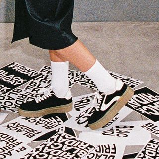 Zapatillas de Mujer modelo SKATY de MTNG