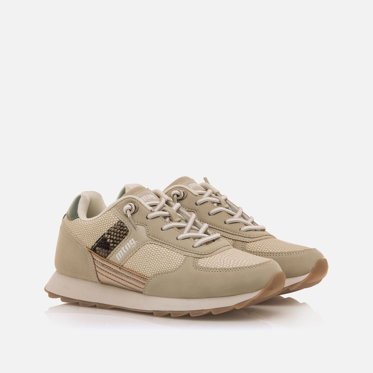 Zapatillas de Mujer modelo JOGGO SAI de MTNG image number 4