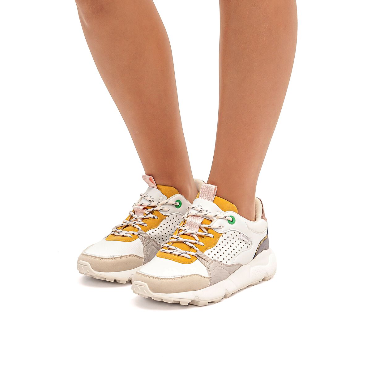 Zapatillas de Mujer modelo CLIMB de MTNG image number 1