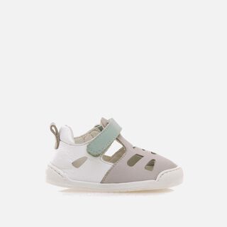 Sandalias de Rapariga modelo FREE BABY de MTNG