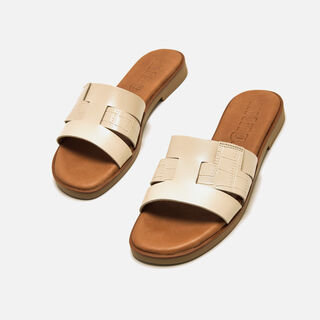 Sandalias planas de Mujer modelo ALYSA de MTNG