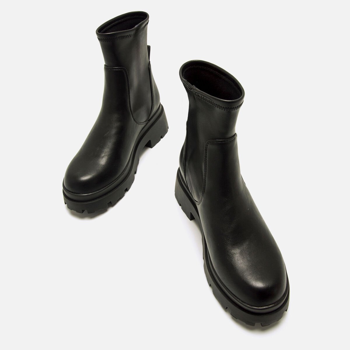 Botines planos de Mujer modelo MISSIONE de MTNG image number 5