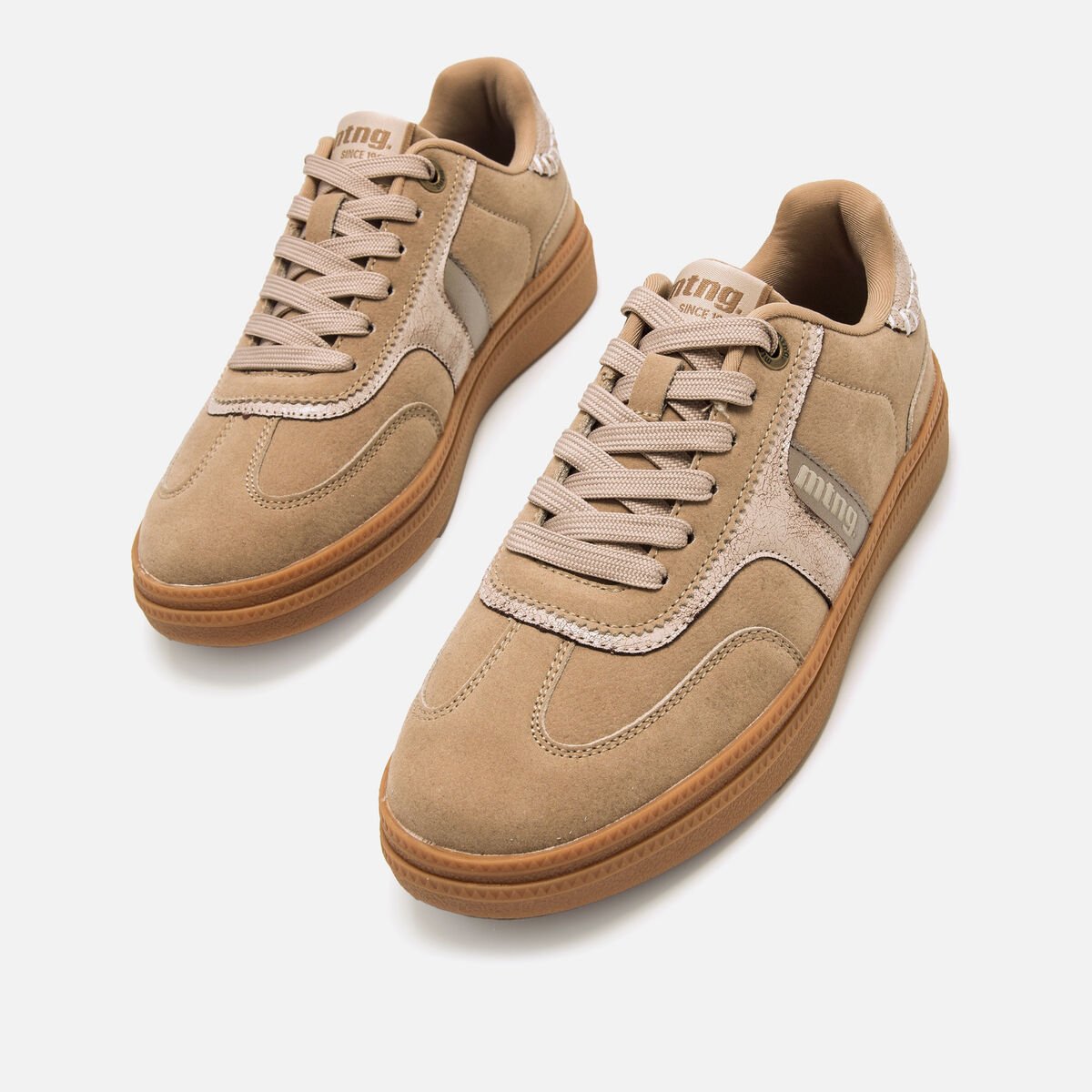 Zapatillas de Mujer modelo CUMBIA de MTNG image number 5