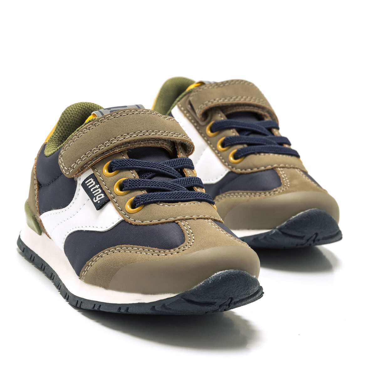 Zapatillas de Nino modelo JOGGO de MTNG image number 7