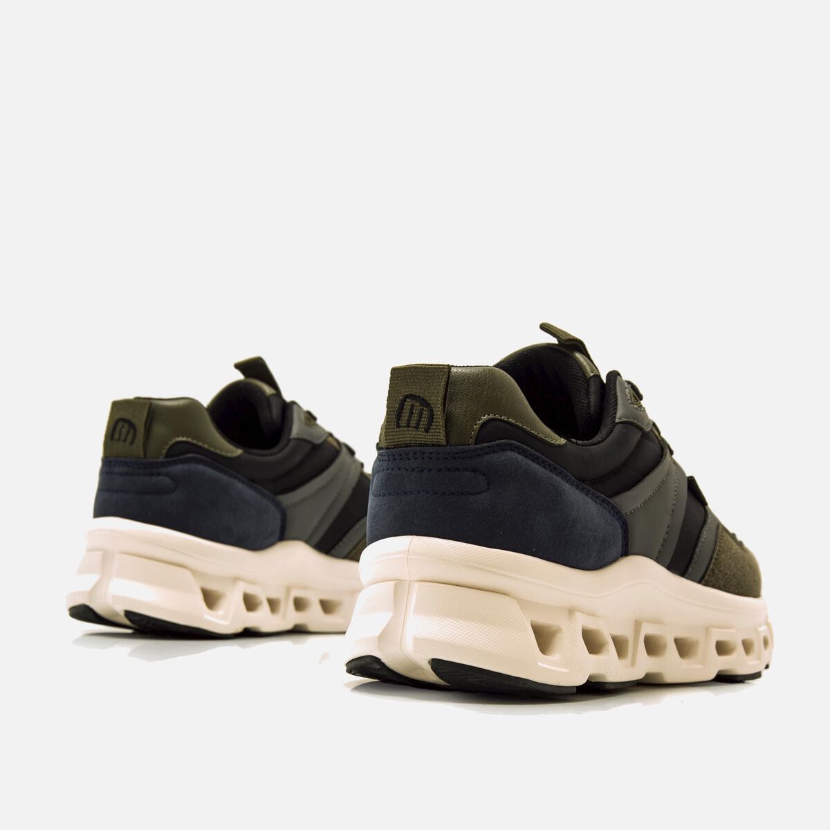 Sneakers de Homem modelo PLAY de MTNG image number 2