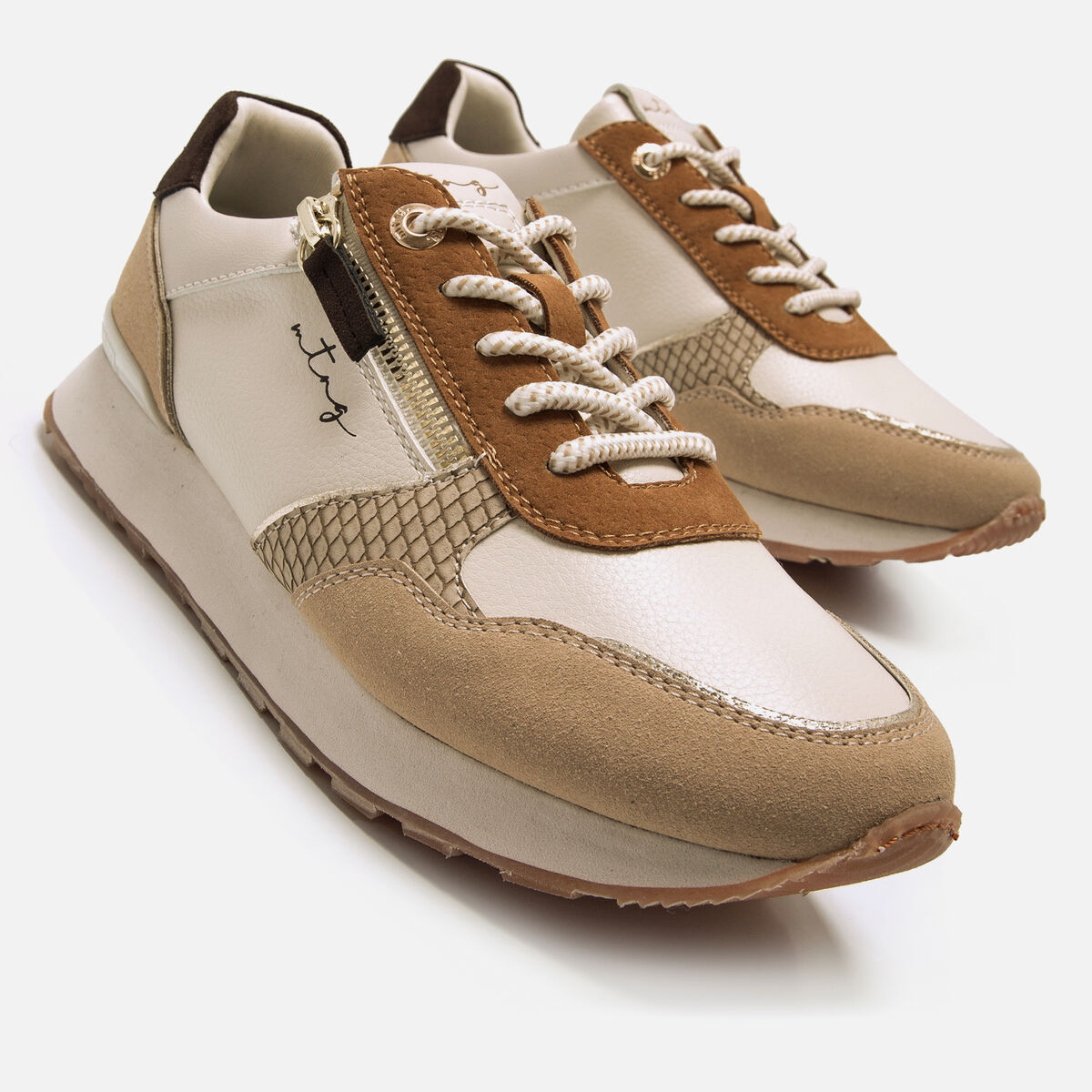 Zapatillas de Mujer modelo JOGGO CLASSIC de MTNG image number 6