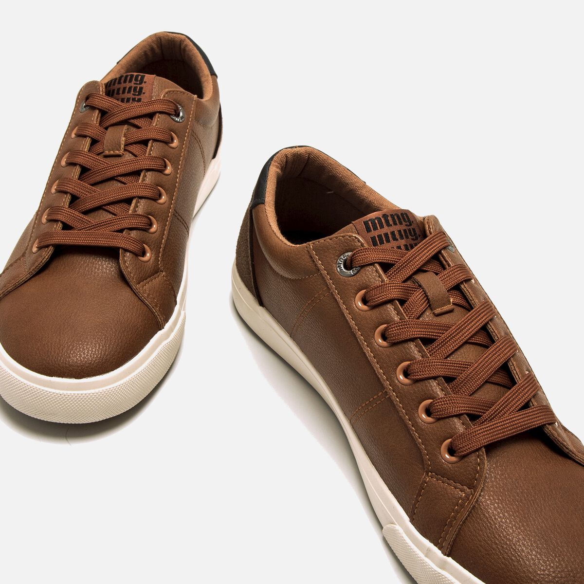 Zapatillas de Hombre modelo ARIA de MTNG image number 3