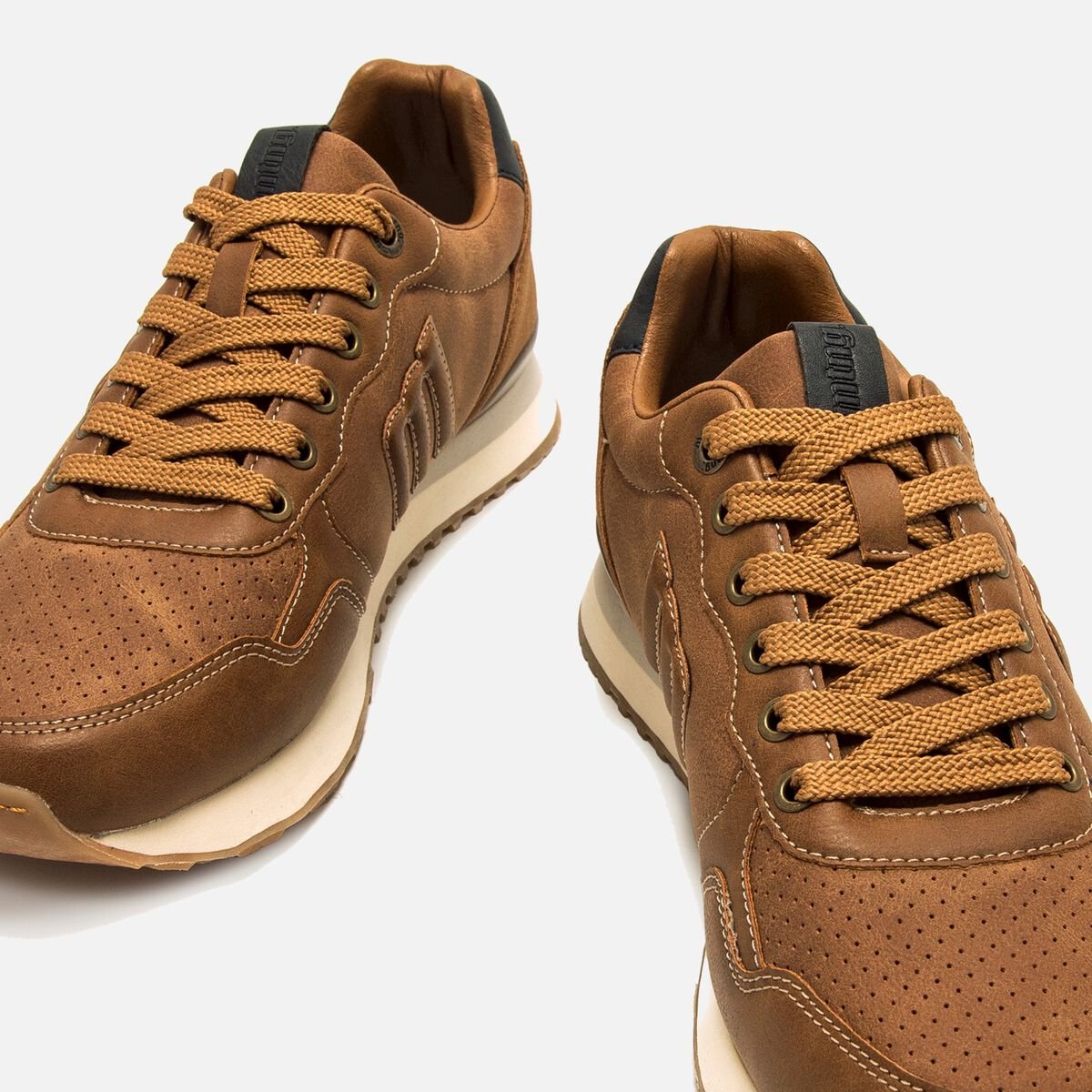 Zapatillas de Hombre modelo PORLAND de MTNG image number 3