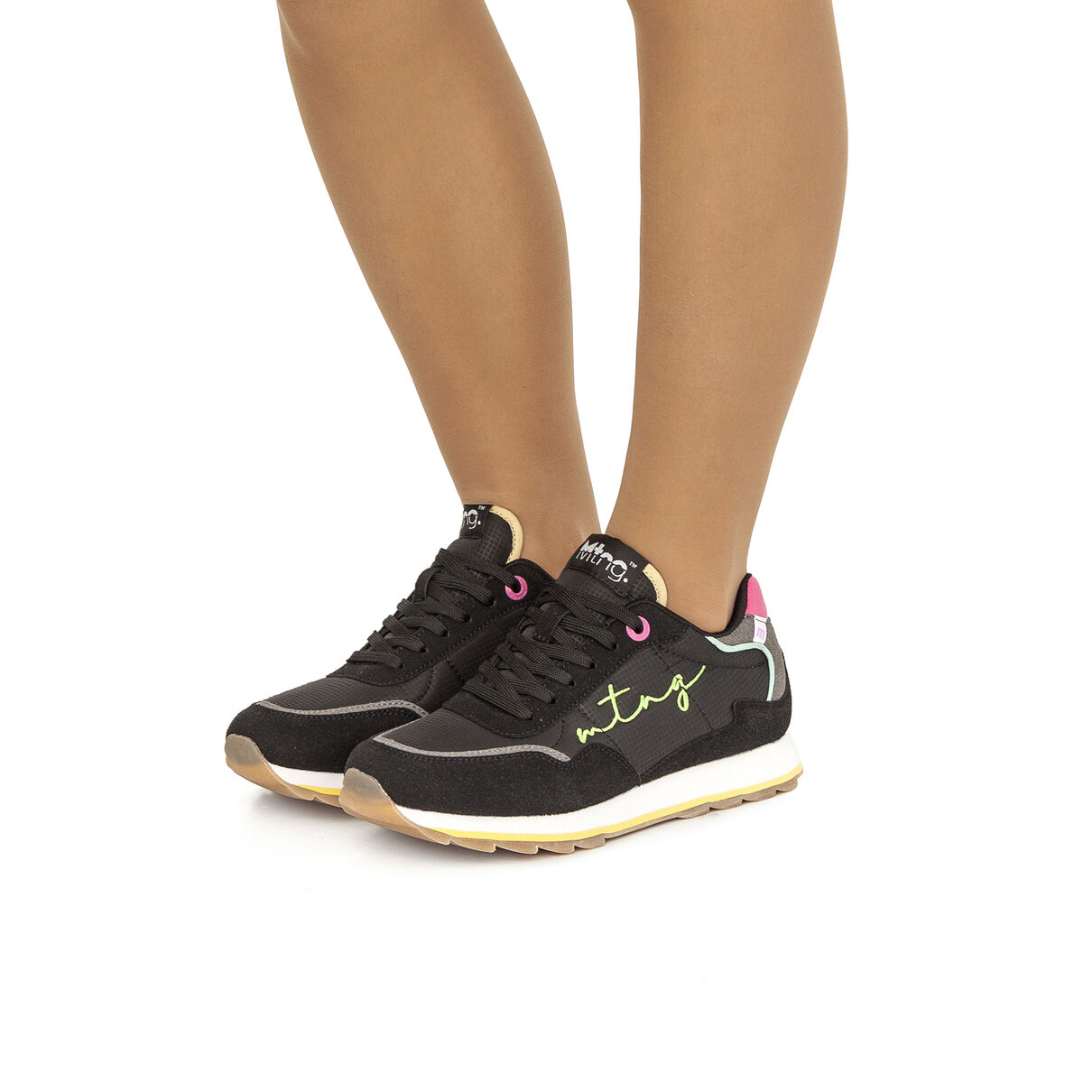 Sneakers de Mulher modelo JOGGO SAI de MTNG image number 1