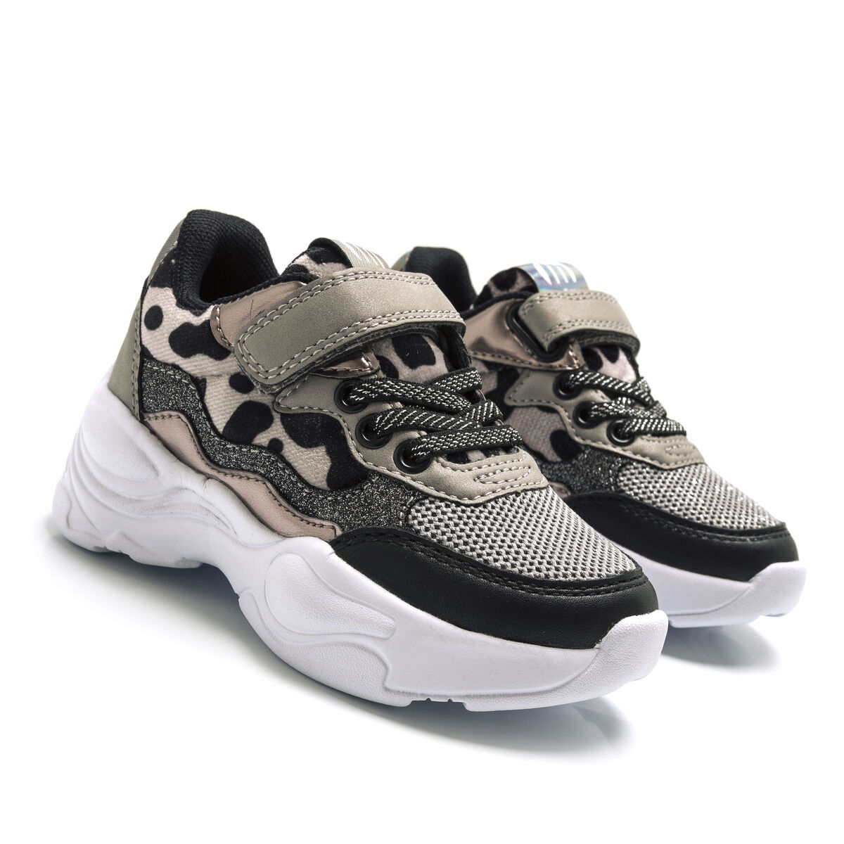 Sneakers de Rapariga modelo MARE de MTNG image number 4