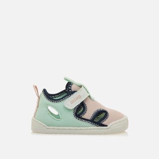 Sandalias de Rapariga modelo FREE BABY de MTNG