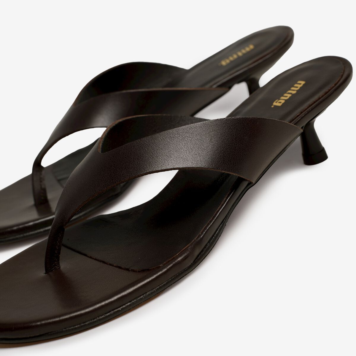Sandalias de tacon de Mujer modelo KITTY de MTNG image number 5