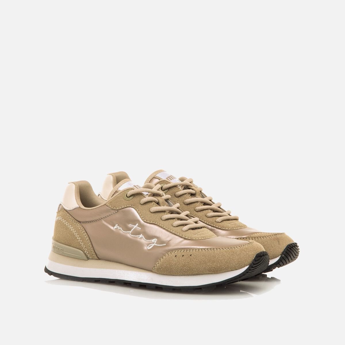 Sneakers de Mulher modelo JOGGO CLASSIC de MTNG image number 4