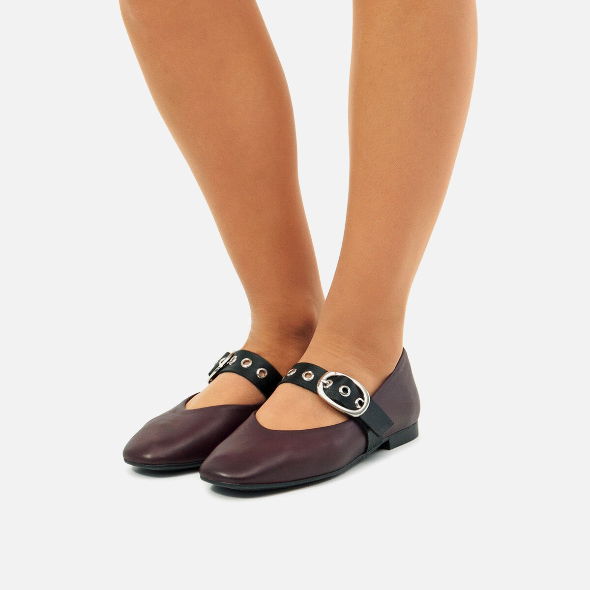 Zapatos planos de Mujer modelo CAMILLE de MTNG image number 2