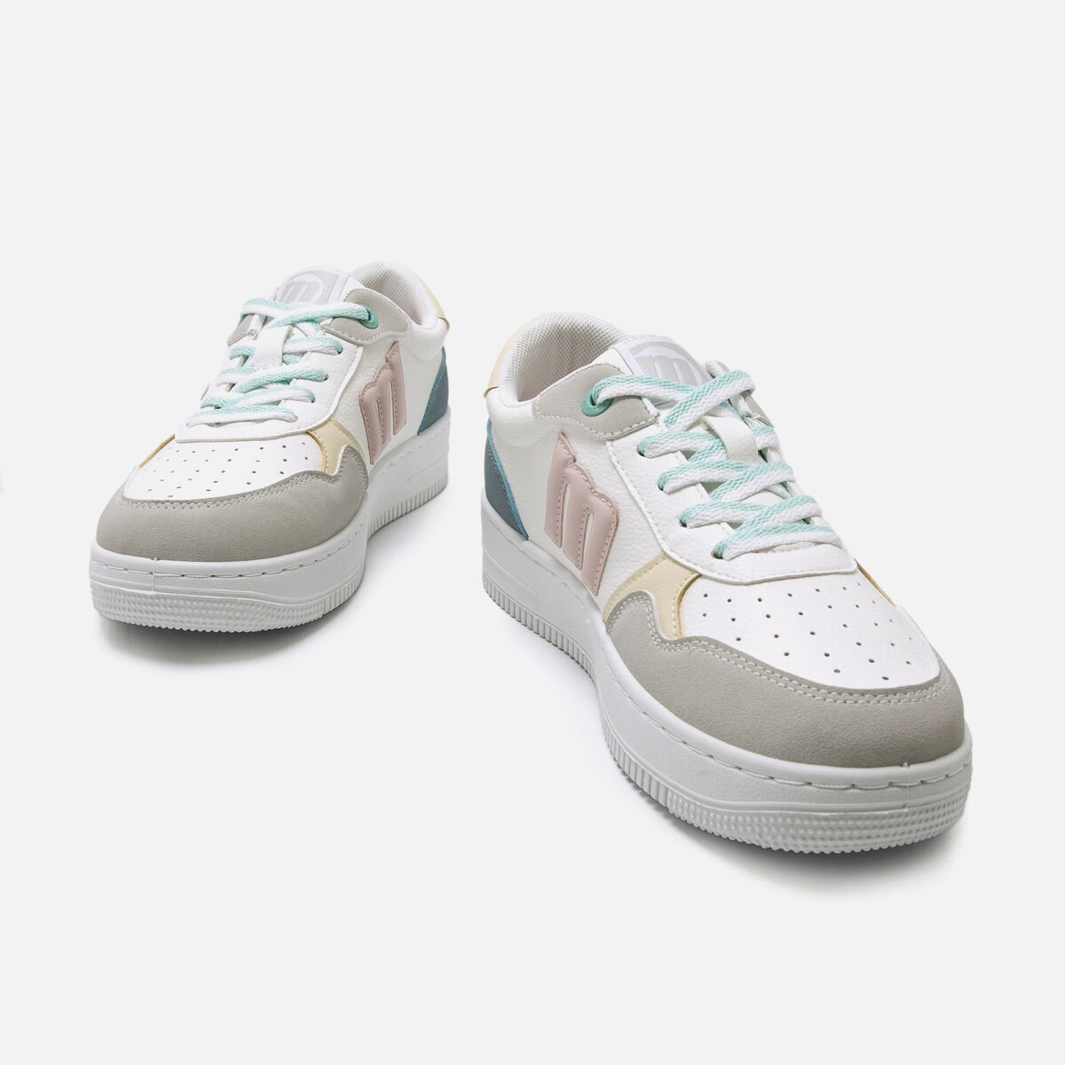 Zapatillas de Mujer modelo GRAVITY de MTNG image number 3